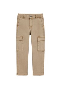 Nevybráno, light brown