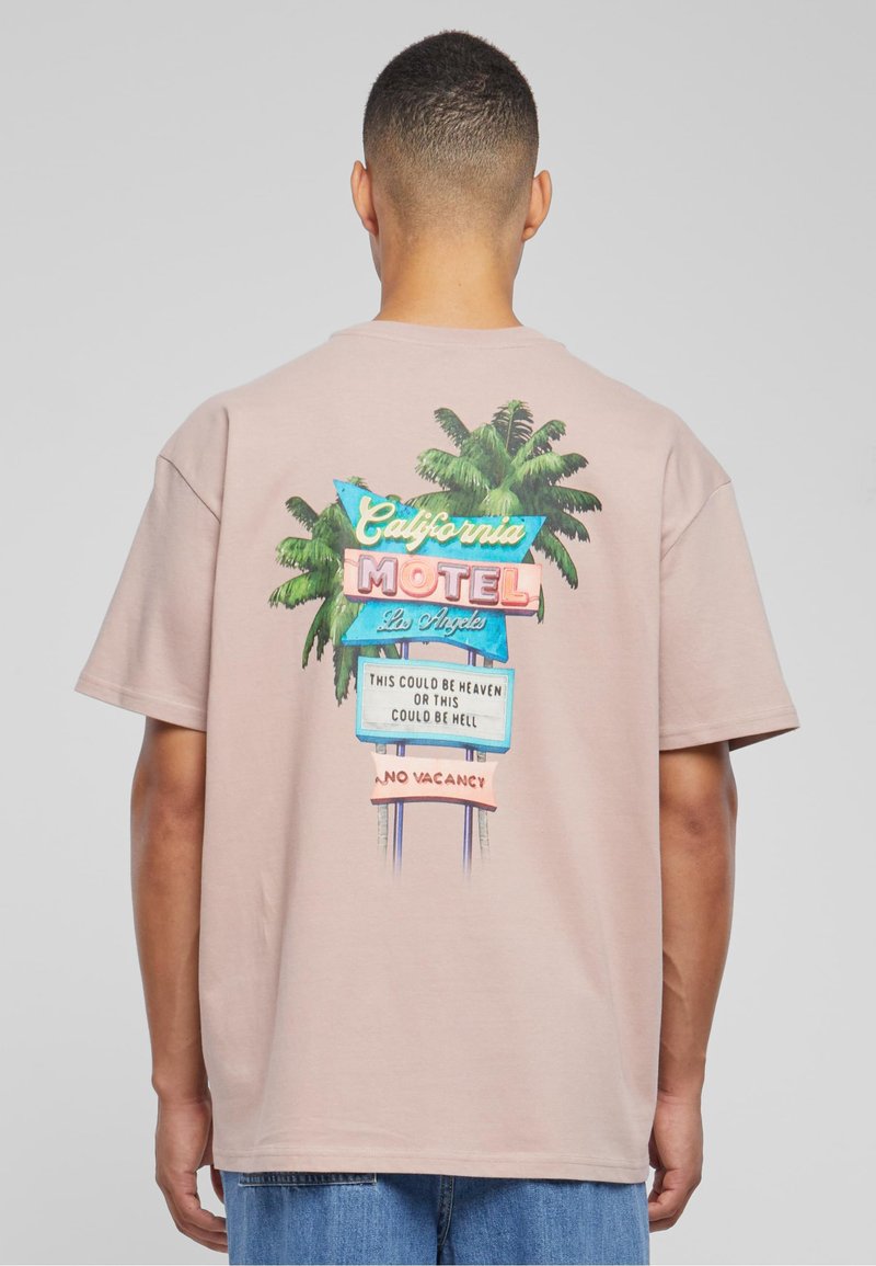 Upscale by Mister Tee CALIFORNIA MOTEL  - T-Shirt print - duskrose