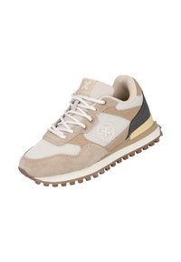 Zapatillas beige con materiales de malla y gamuza, cordones blancos, suela de goma texturizada y un acento en el talón en gris oscuro contrastante.