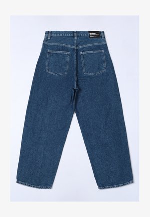 Dunkelblaue Jeans mit lockerer Passform, zwei Gesäßtaschen und gestickten Details entlang der Nähte. Klassisches Fünf-Taschen-Design.