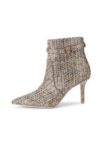 Stivaletto con tacco alto caratterizzato da una punta affusolata, decorato con un motivo di perline dorate e argentate testurizzate e un dettaglio con fibbia alla caviglia.