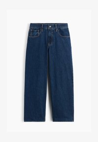 Sélectionné, medium wash
