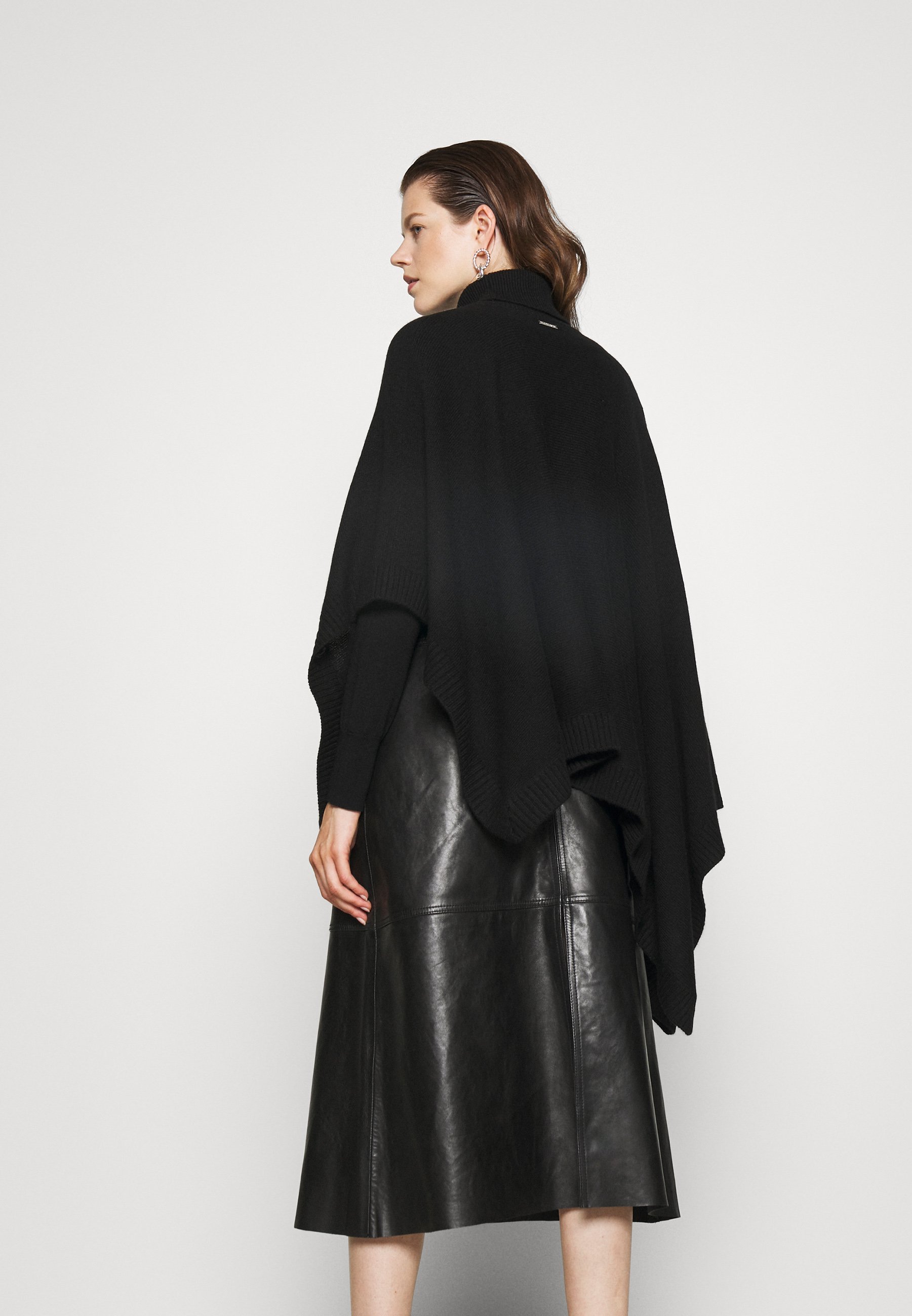 Women ASYM PONCHO - Cape Women ASYM PONCHO - Cape