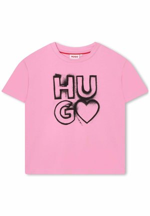 Różowy, krótki rękaw, bawełniany t-shirt z dużym czarnym napisem graficznym "HUGO" i sercem, o luźnym kroju i gładkiej teksturze.