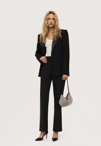 Kazar NEW PARIS - Decolleté - black