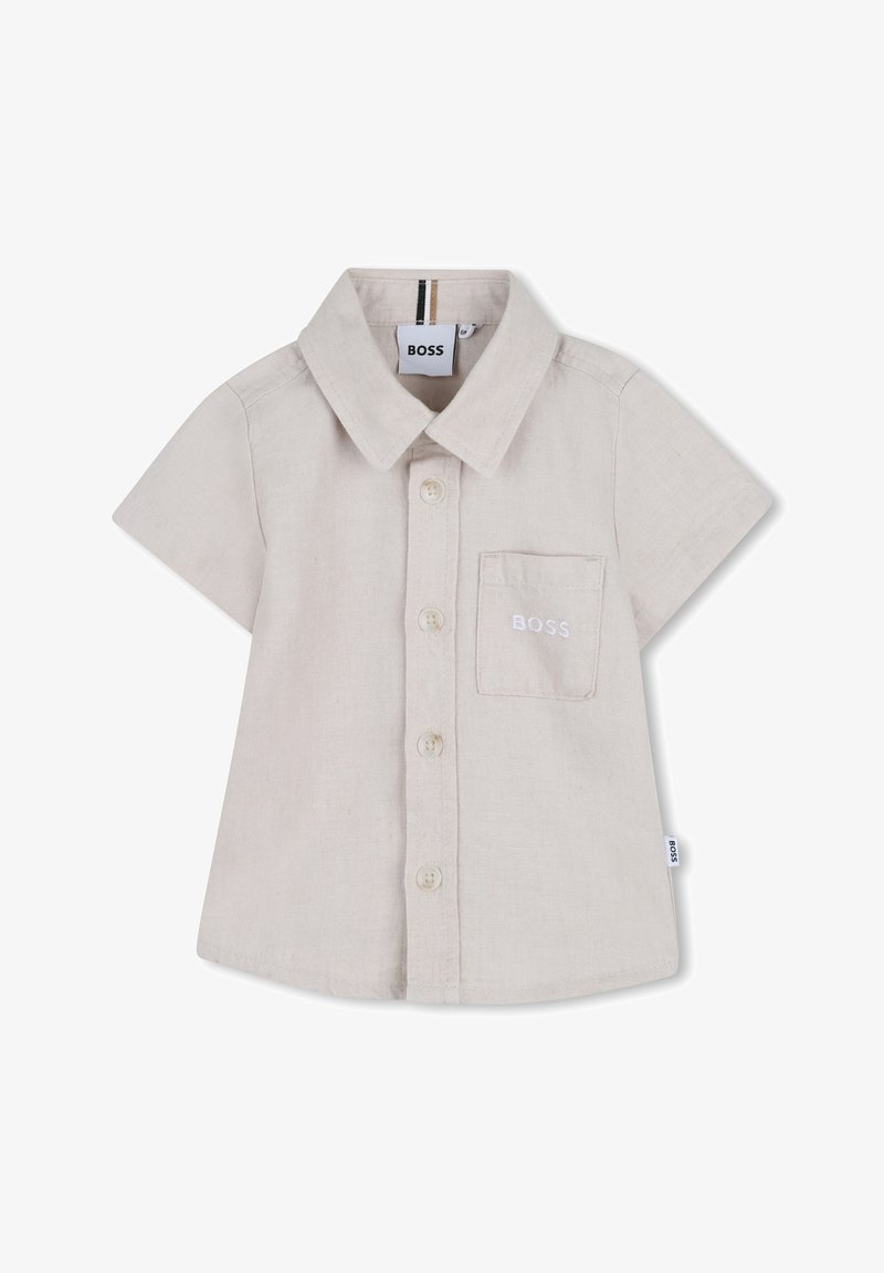 Chemise beige à manches courtes en tissu léger, dotée d'un col, de boutons sur le devant et d'une petite poche brodée du logo "BOSS".