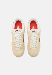 Nike Sportswear Zapatillas - white