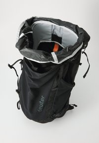 Thumbnail Image 3