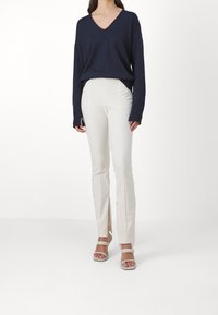 BOSS Stickad tröja - dark blue