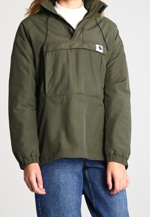 Olivengrøn pullover-jakke lavet af letvægtigt stof, med halvmatchende lynlås foran, elastiske manchetter og en frontlomme med et logopatch.