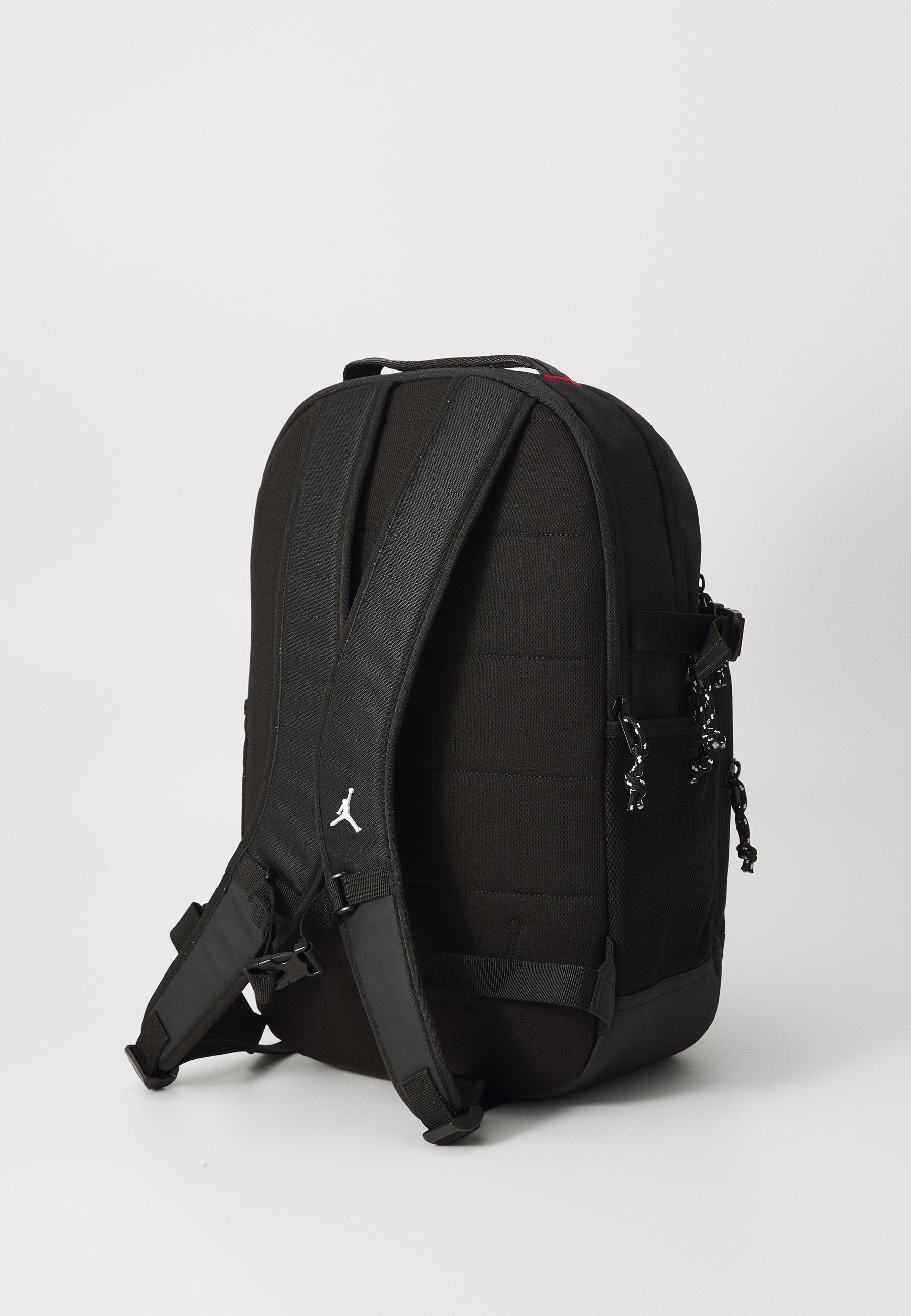 Jordan ブラックリュック Amazon.co.jp: ジョーダン ジャンプマン クラシック バック