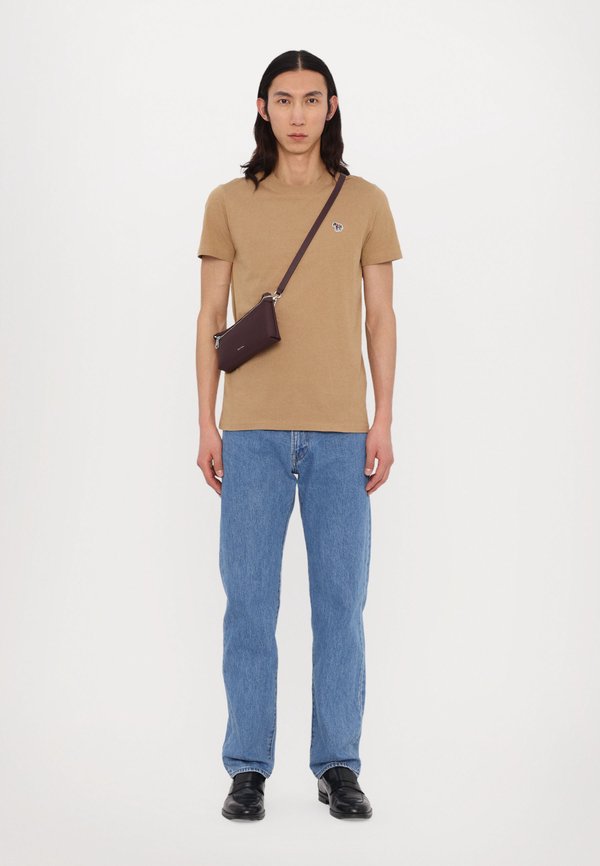 SLIM FIT ZEBRA - Basic T-shirt - camel3