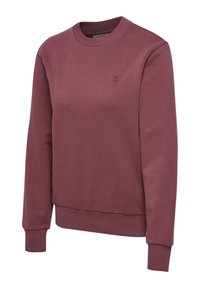 Bordeauxrode sweater van een katoenmix, met een ronde hals, geribbelde manchetten en een klein ingebosseleerd logo op de borst.