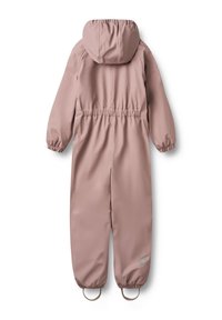 Tuta impermeabile rosa con cappuccio, polsini elasticizzati e cordini sul fondo. Texture liscia e design con vita cinchata per un look aderente.