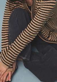 NA-KD Kofta - beige