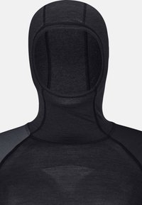 Black hooded base layer, featuring a seamless design, stretchy fabric, and flatlock seams for comfort. Textured sections at shoulders.