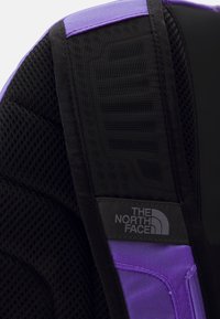 The North Face BOREALIS CLASSIC - Hátitáska - optic violet/black