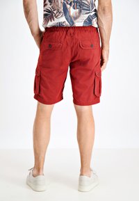 Jack's Sportswear Shorts - red