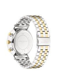 Montre chronographe en acier inoxydable avec un bracelet en argent et or, dotée de trois boutons et d'une lunette lisse. Logo de la marque gravé au dos.