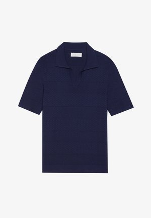 Polo à manches courtes bleu marine avec un motif en losanges texturé, doté d'un col côtelé et d'un design en v. Tissu en tricot durable.
