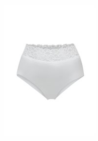 Witte hooggerote slip met een kanten tailleband in bloemenpatroon, gemaakt van gladde stof, met een naadloos ontwerp en zachte randen.