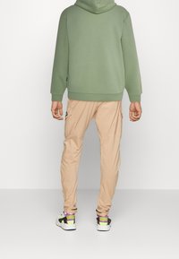 Only & Sons Felpa con cappuccio - dark green