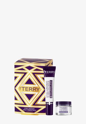 HYALURONIC DAILY ESSENTIALS - Skincare set