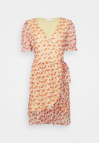 Blommig omlottklänning med V-ringning, korta puffärmar och knytning i midjan. Har ett mönster med orange, gult och vitt blommor på en ljus bakgrund.
