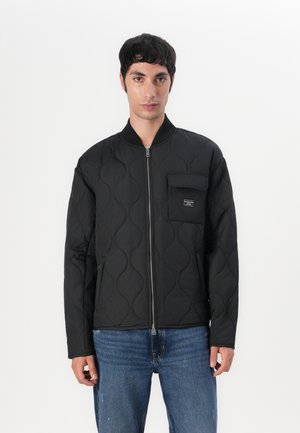 Guess Jeans QUILTED PUFFER JACKET - Light jacket - jet black