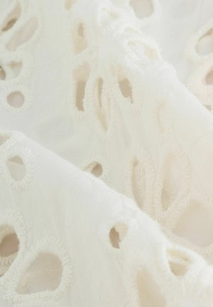 B by Ted Baker BROIDERIE BEACH  - Hlače - white