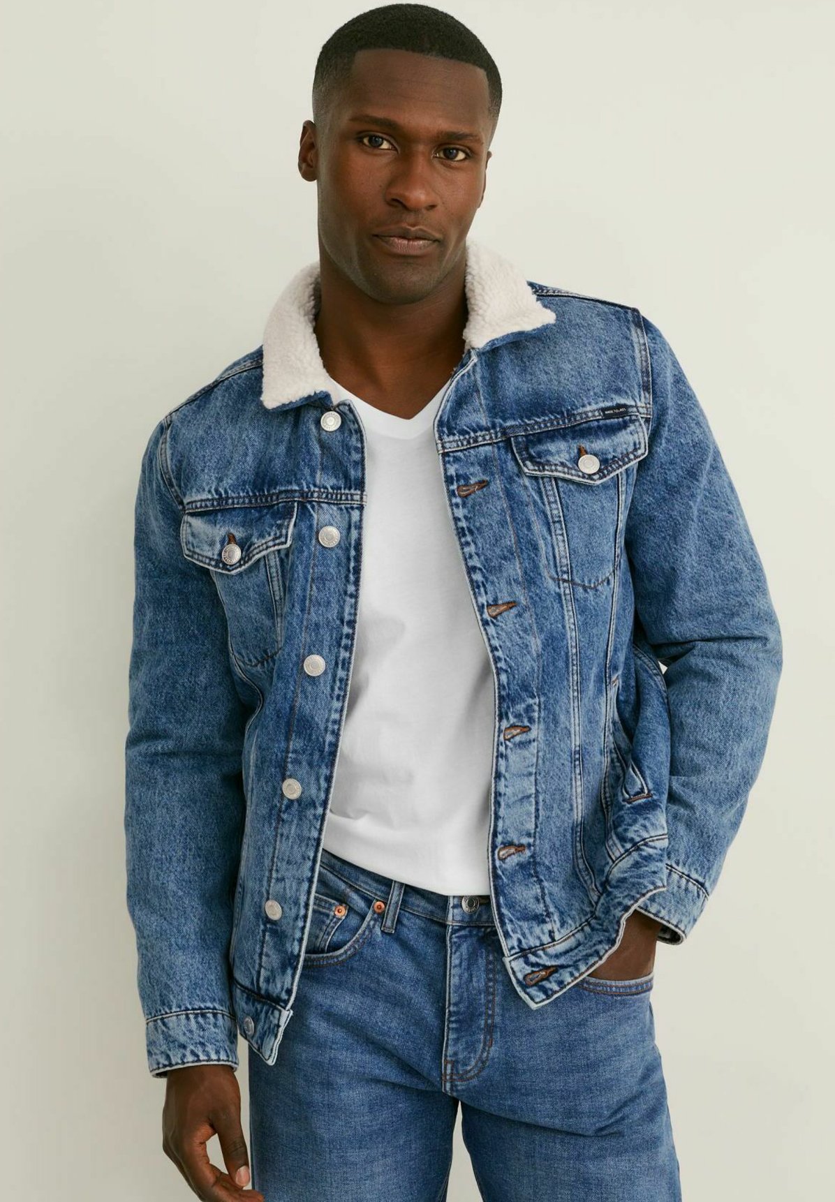 Denim jackets for men from top brands 