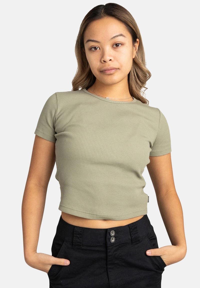 Converse T-shirt basic niet gedefinieerd Converse T-shirt basic niet gedefinieerd