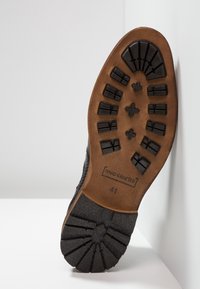 Bullboxer Botines - black