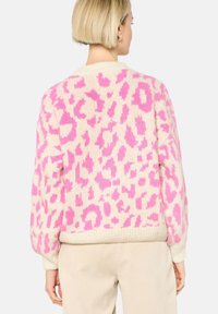 LolaLiza LEOPARD PRINT - Maglione - ecru peach