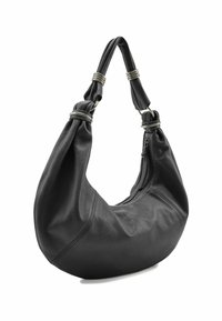 Borsa a tracolla in pelle nera dalla forma curva, con manico annodato e dettagli metallici. Presenta una texture liscia e una chiusura con cerniera.