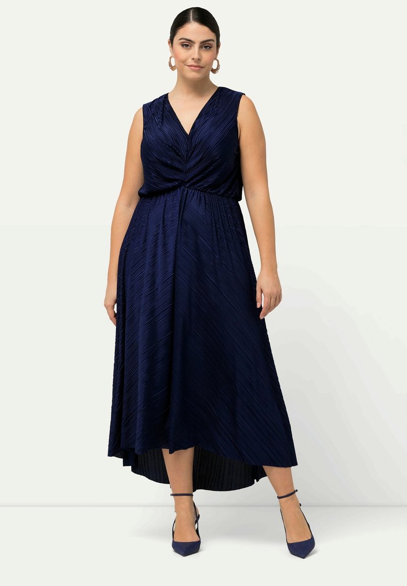 Ulla Popken DRAPED SLEEVELESS V-NECK - Maxi šaty - steel blue