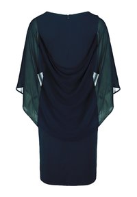 Granatowa sukienka o dopasowanym fasonie i zwiewnych, półprzezroczystych rękawach. Posiada dekolt w kształcie łezki z dyskretnym zamkiem. Gładka, lekko opływająca tekstura.