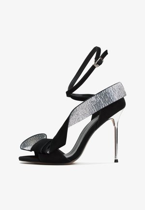 High heeled sandals - black