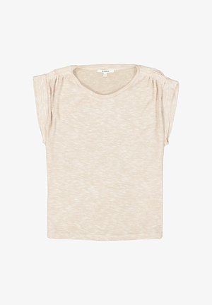 Beige T-shirt met korte mouwen en een ronde halslijn, gemaakt van een zachte, gestructureerde stof. Heeft subtiele plooien op de schouders voor een extra detail.