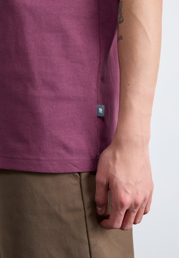 ATHLETICS RELAXED CHOICE - Print T-shirt - faded plum4