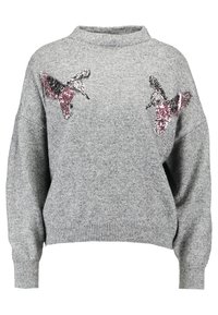 Pull gris avec deux motifs de papillons décoratifs en sequins sur le devant. Manches longues et amples avec un col haut.