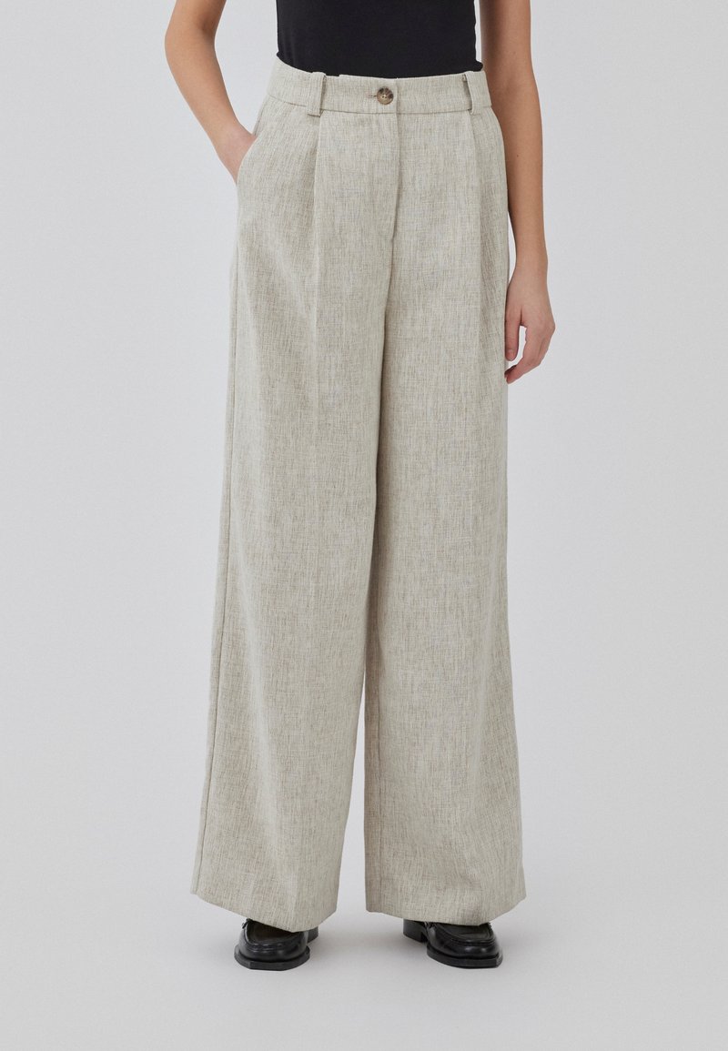 Modström - HALEYMD PANTS - Trousers - summer sand melange, Enlarge