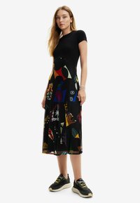 Desigual - M CHRISTIAN LACROIX  - Vestito casual - black Immagine in miniatura 1