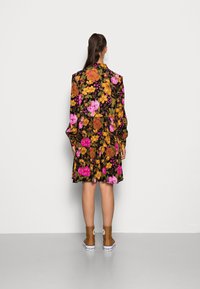 YAS YASAPOLLA SHIRT DRESS - Vestido camiseiro - black apolla