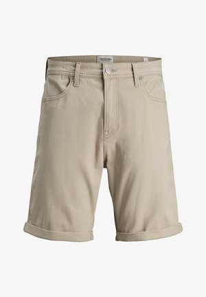 Bež pamučne kratke hlače s prorezima za remen, kopčanjem na gumbe, prednjim džepovima i zavrnutim rubovima, označene kao Jack & Jones Pants Studio.