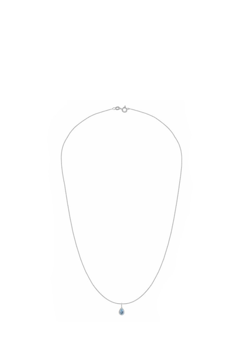 Strieborný reťazový náhrdelník s jemným, elegantným dizajnom, ktorý obsahuje malý modrý náušnicový prívesok v tvare kvapky. Hladká textúra, minimalistický štýl.