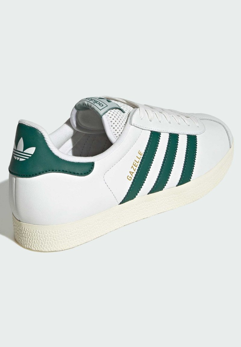 adidas Originals GAZELLE - Baskets basses - core white collegiate green  cream white/blanc - ZALANDO