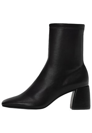 Korte laarzen - black