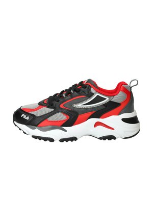 Zwarte, rode en grijze sneaker met een bovenwerk van mesh, rubberen zool en witte accenten. Voorzien van een gevoerde tong en een vetersluiting.