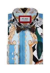 Chemise à manches courtes avec boutons en tissu bleu à motifs multicolores, comportant des graphismes ornés et un col noir et blanc.